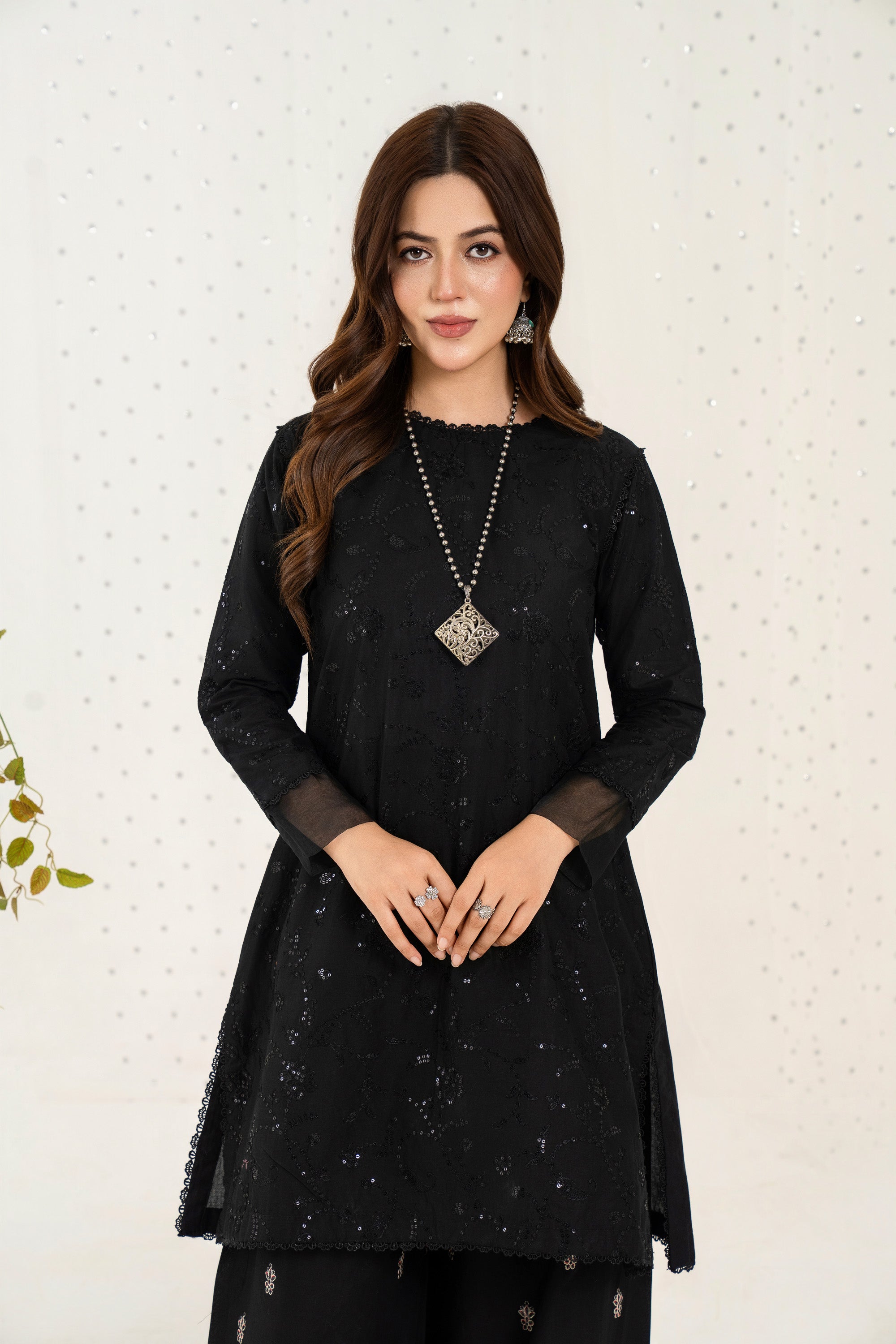 Midnight Noir – Embroidered 2PC Pret Set