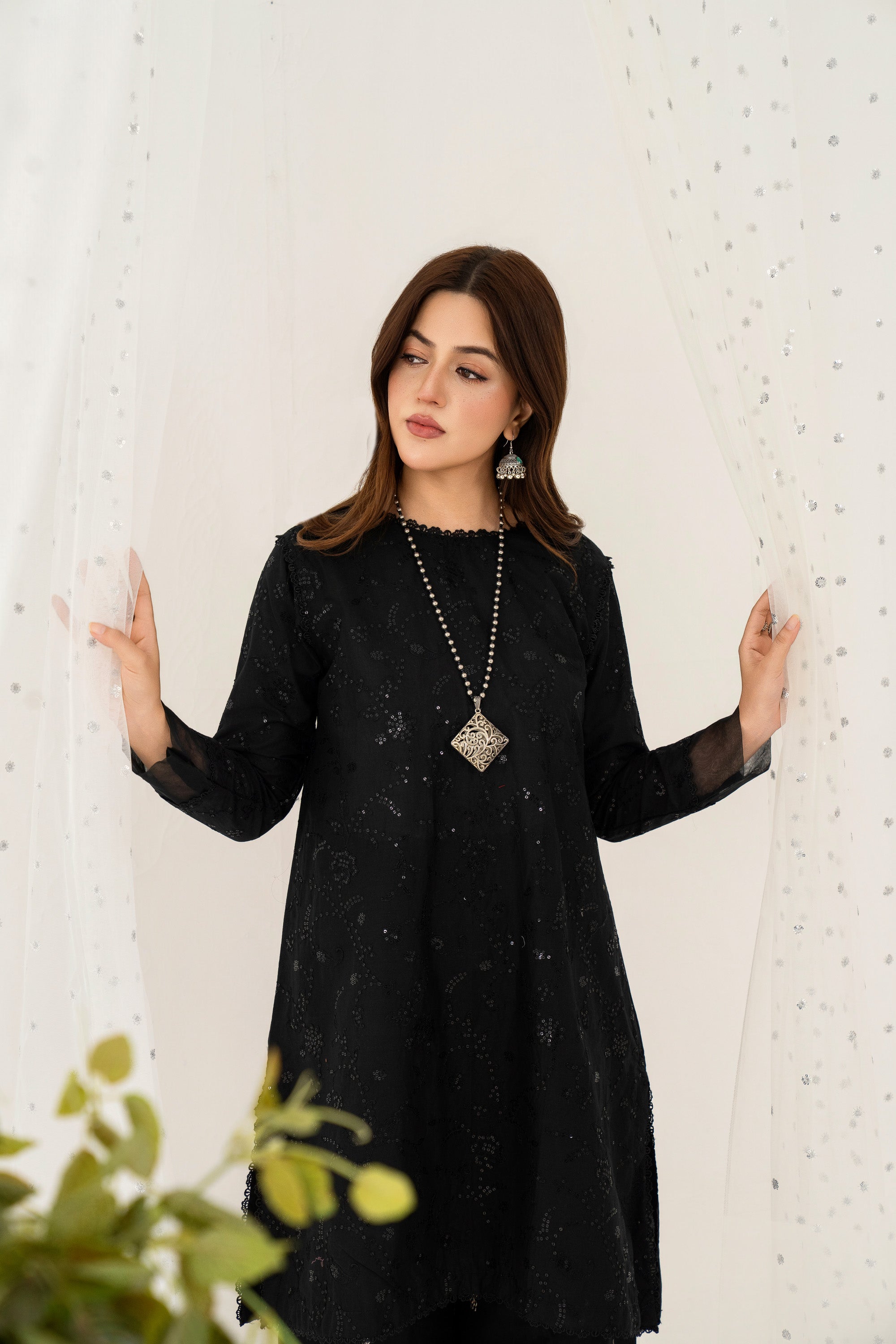 Midnight Noir – Embroidered 2PC Pret Set
