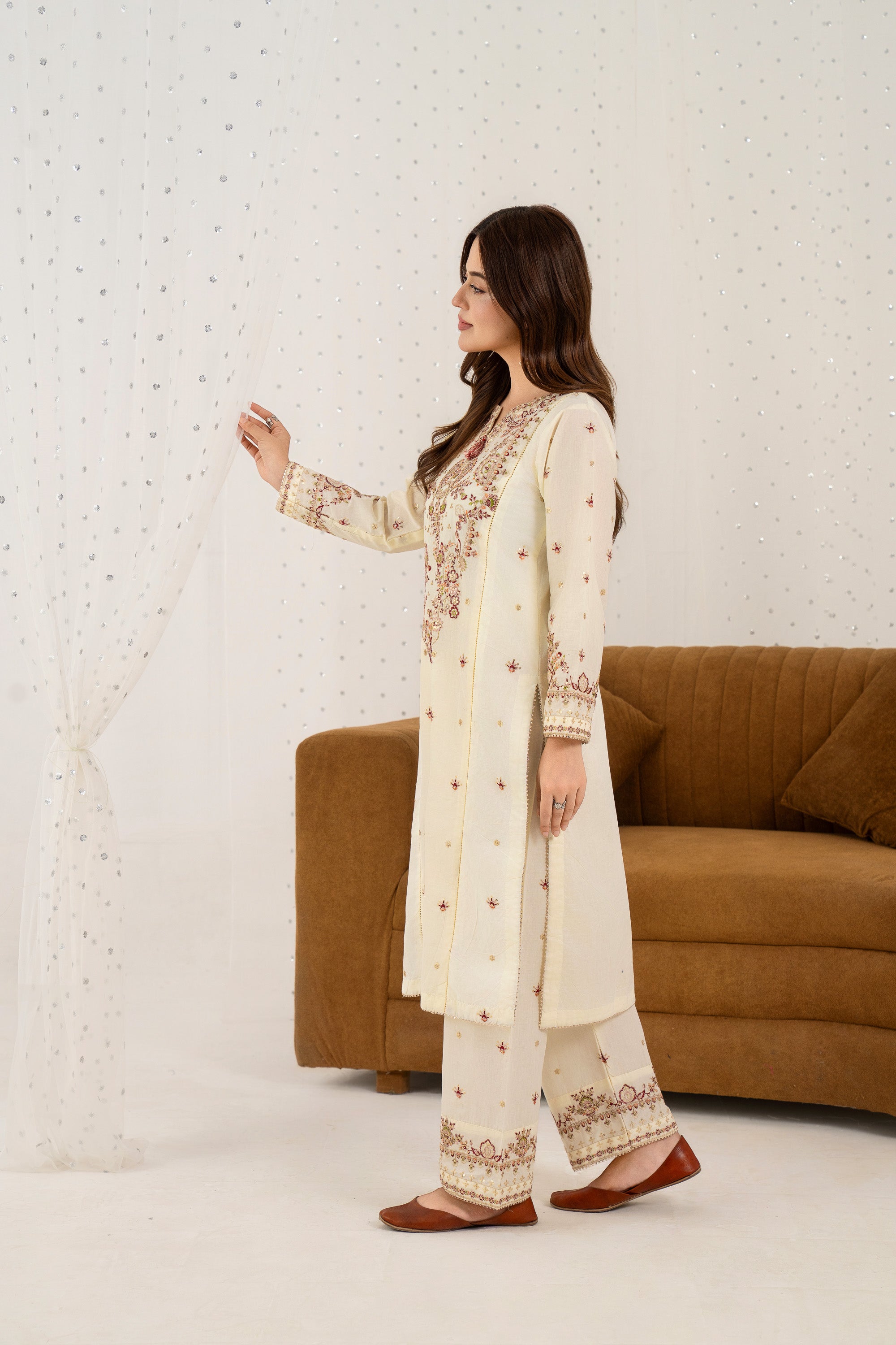 Pearl Bloom – Embroidered 2PC Pret Set