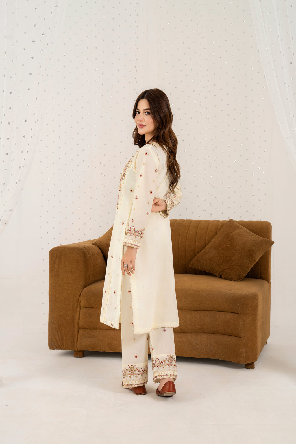 Pearl Bloom – Embroidered 2PC Pret Set